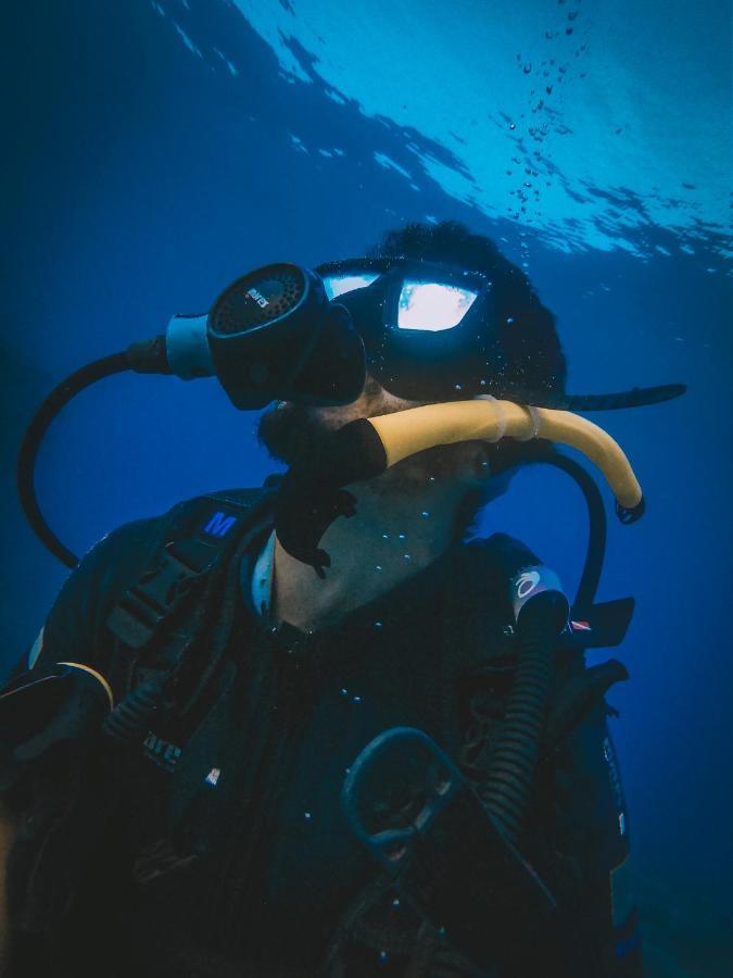 Dpm Koh Tao Diving Hotel & Bar Екстериор снимка